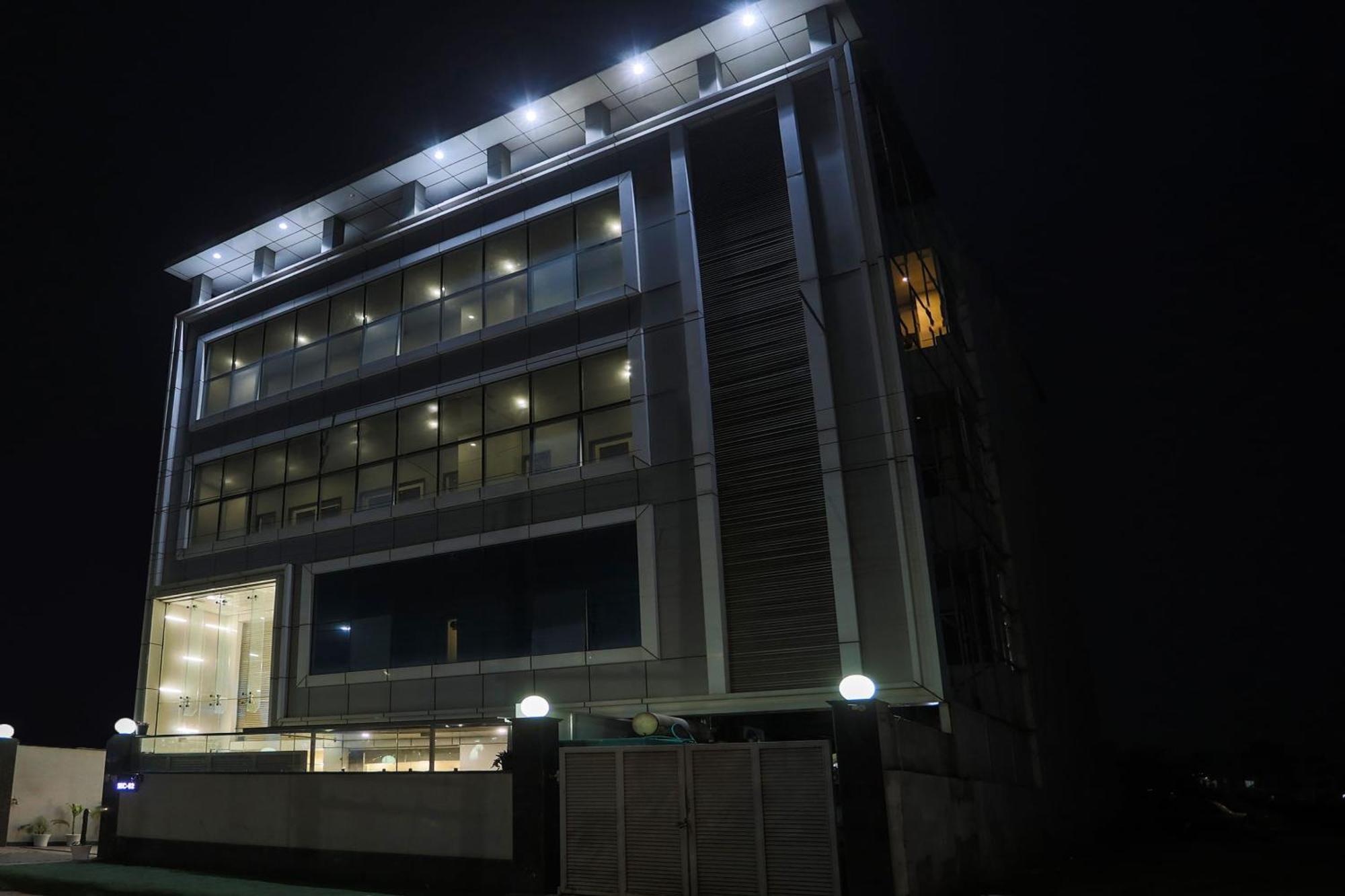 Townhouse The Amv Hotel Gurgaon Ngoại thất bức ảnh