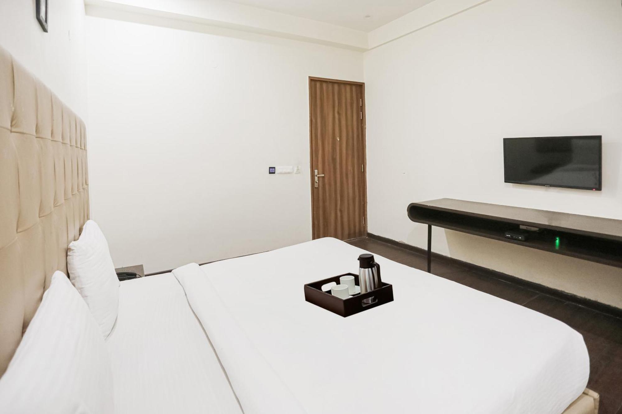 Townhouse The Amv Hotel Gurgaon Ngoại thất bức ảnh
