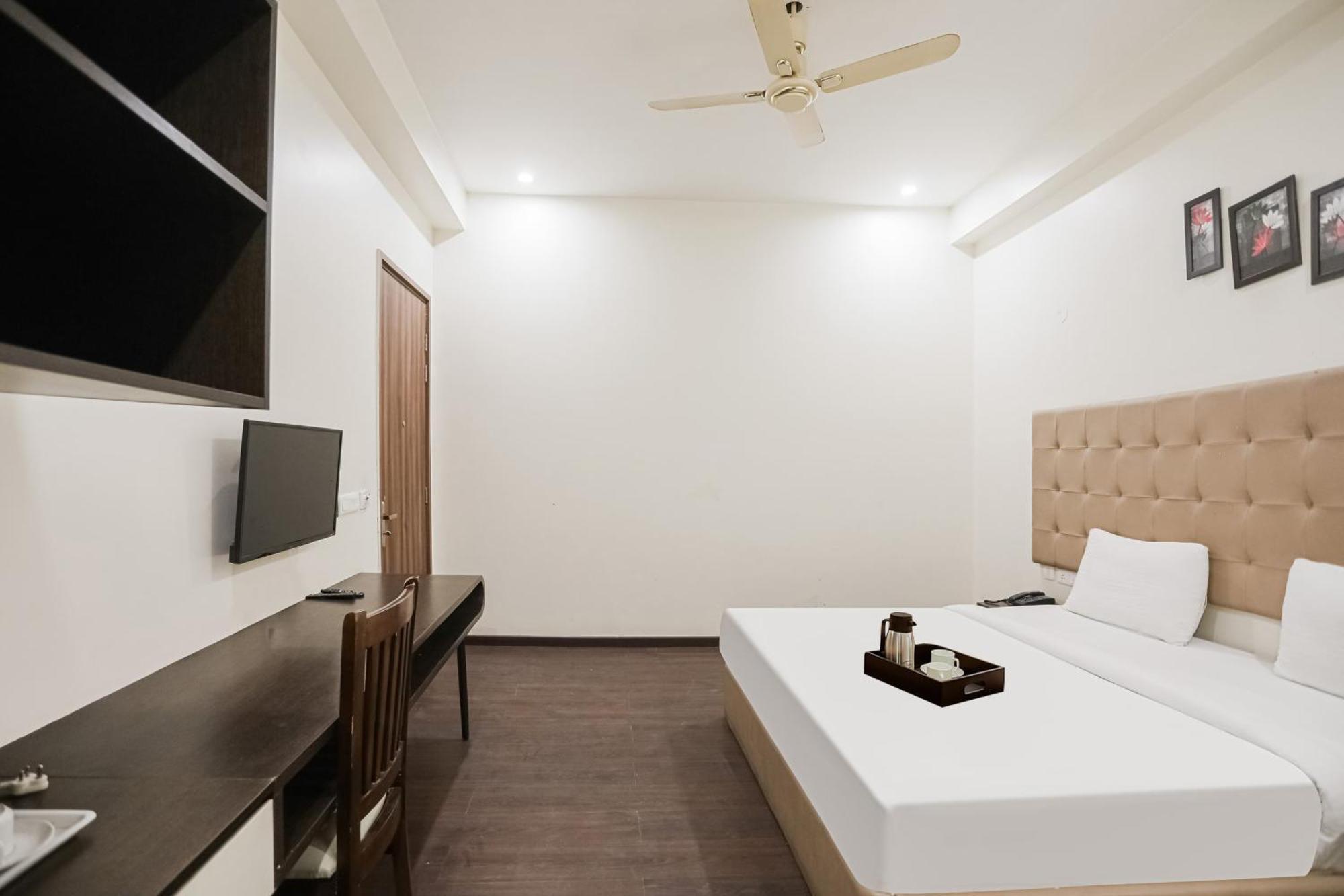 Townhouse The Amv Hotel Gurgaon Ngoại thất bức ảnh